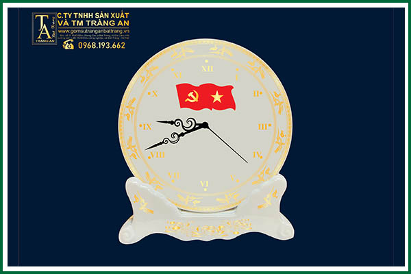 Đĩa sứ
